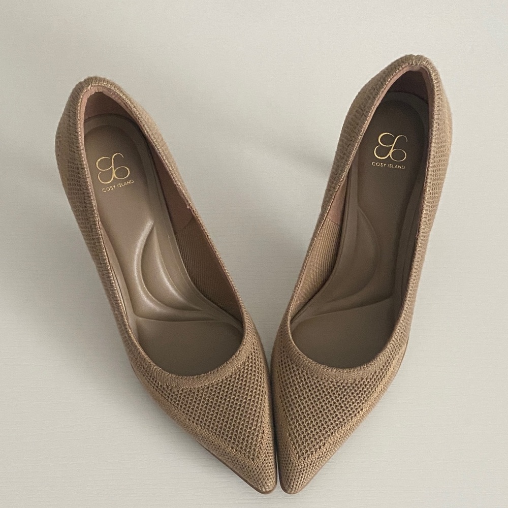 SoftBounce Pointed Toe Stiletto Heeled Pump — apricot - Picture 3 of 16